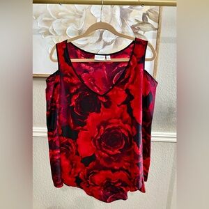 Bisou Bisou Scarlet Floral Blouse